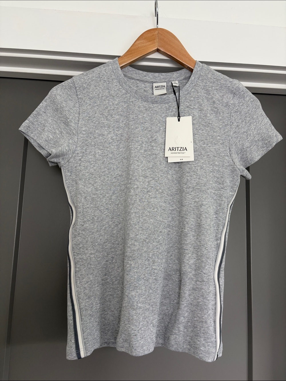 NWT Aritzia HomeStretch™ Rib Tune T-Shirt 94% cotton - Sold out online